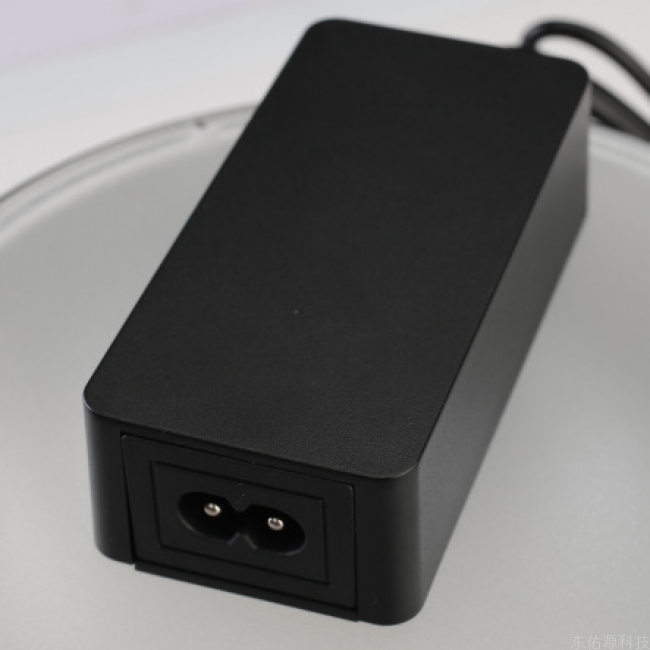 120W 草莓视频在线观看污适配器